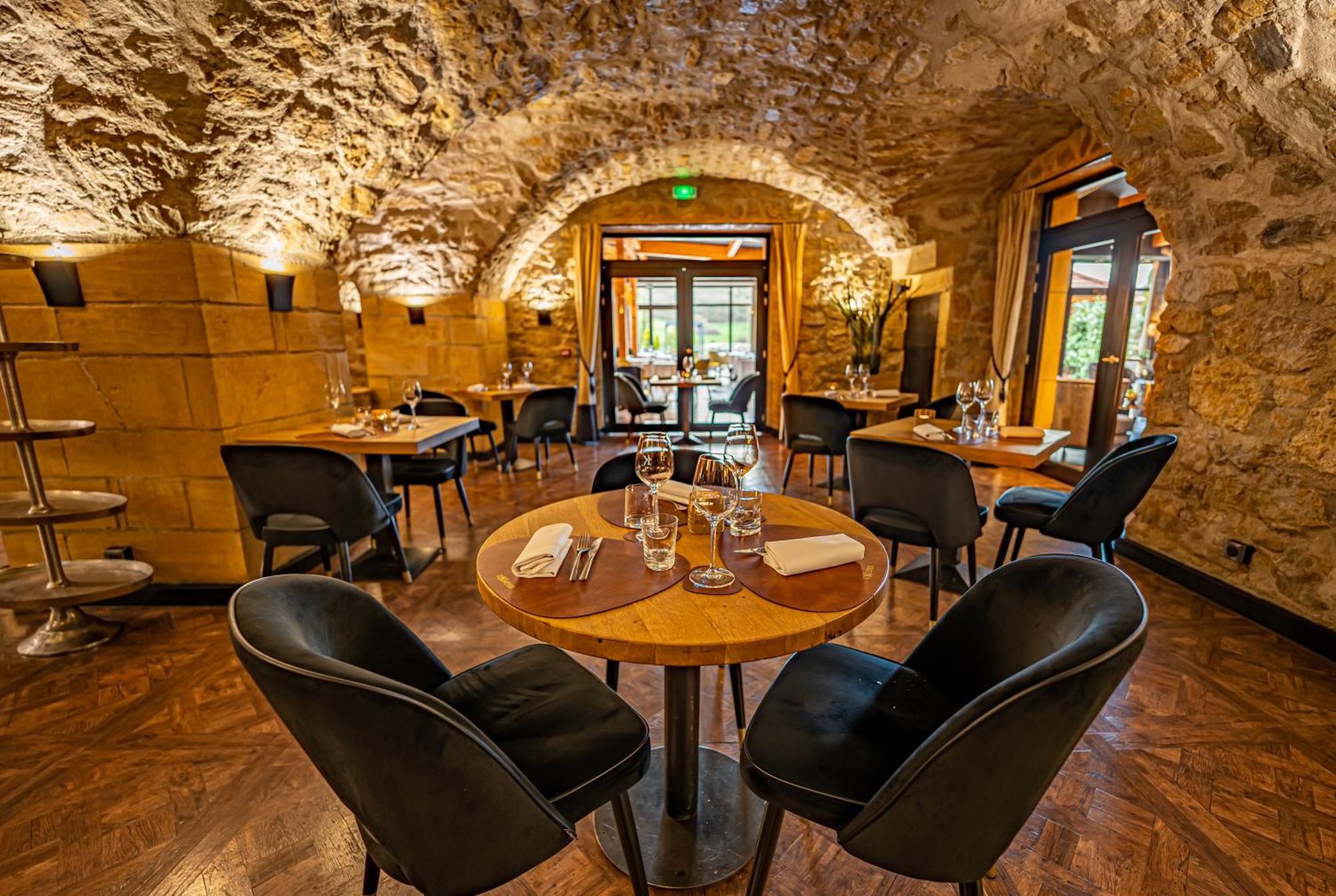 Domaine De La Klauss & Spa, Restaurant Gastronomique Le K Montenach 外观 照片