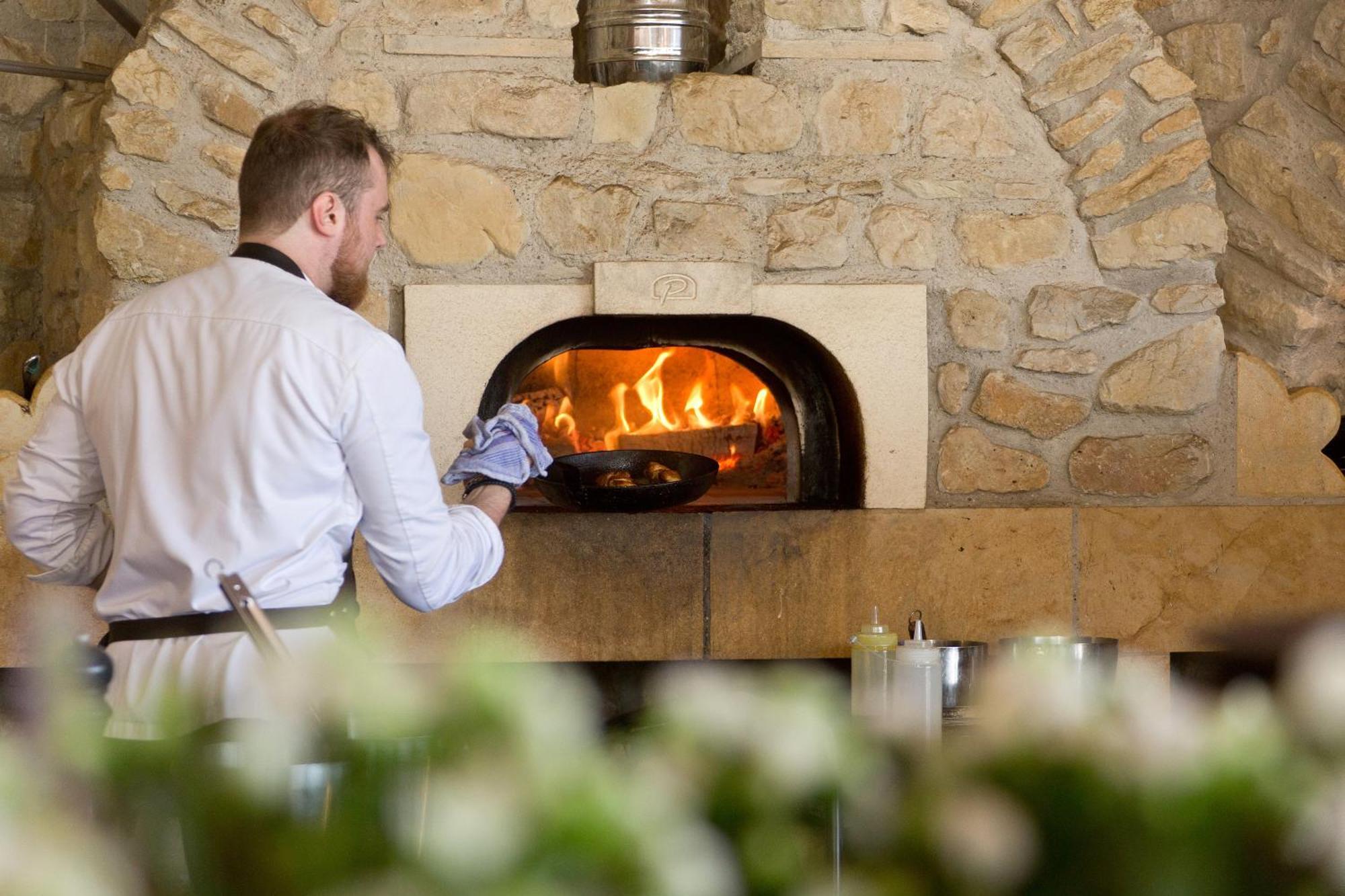 Domaine De La Klauss & Spa, Restaurant Gastronomique Le K Montenach 外观 照片