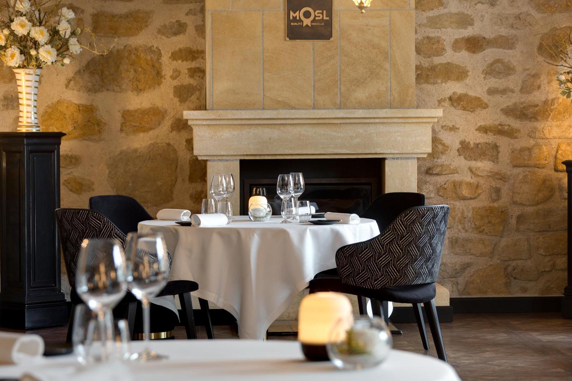 Domaine De La Klauss & Spa, Restaurant Gastronomique Le K Montenach 外观 照片